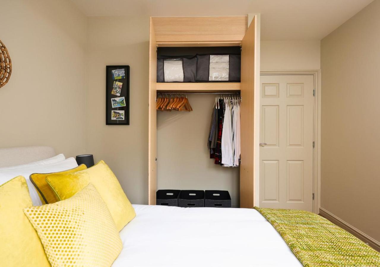 Apartment Stylish Flat With Sofa Bed In Malmesbury! *